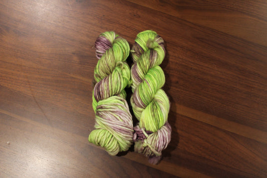 Ready to Ship Single Ply Bulky - Stinking Hellebore