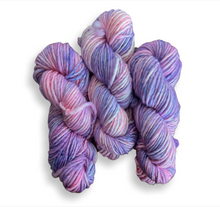 Load image into Gallery viewer, Dyed to Order Single Ply Bulky - Lupine
