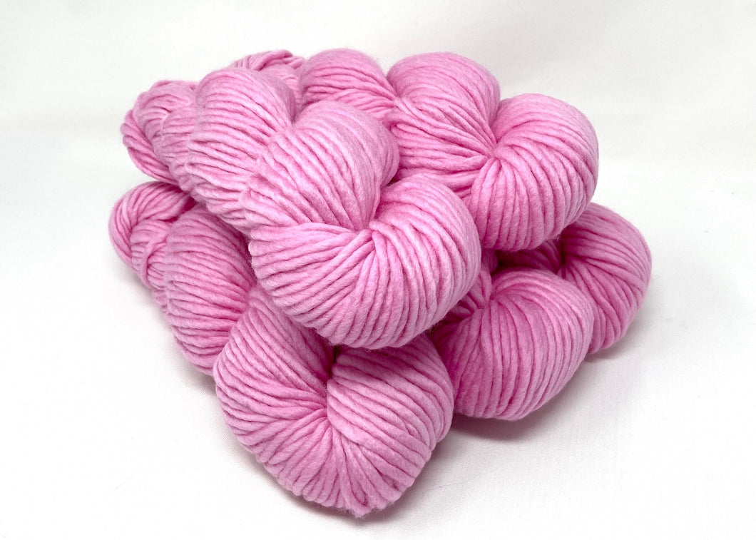 Baah Yarn Sequoia - Pink Nail Polish