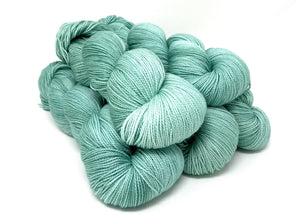 Baah Yarn Sequoia - Verde Nice to Meet You